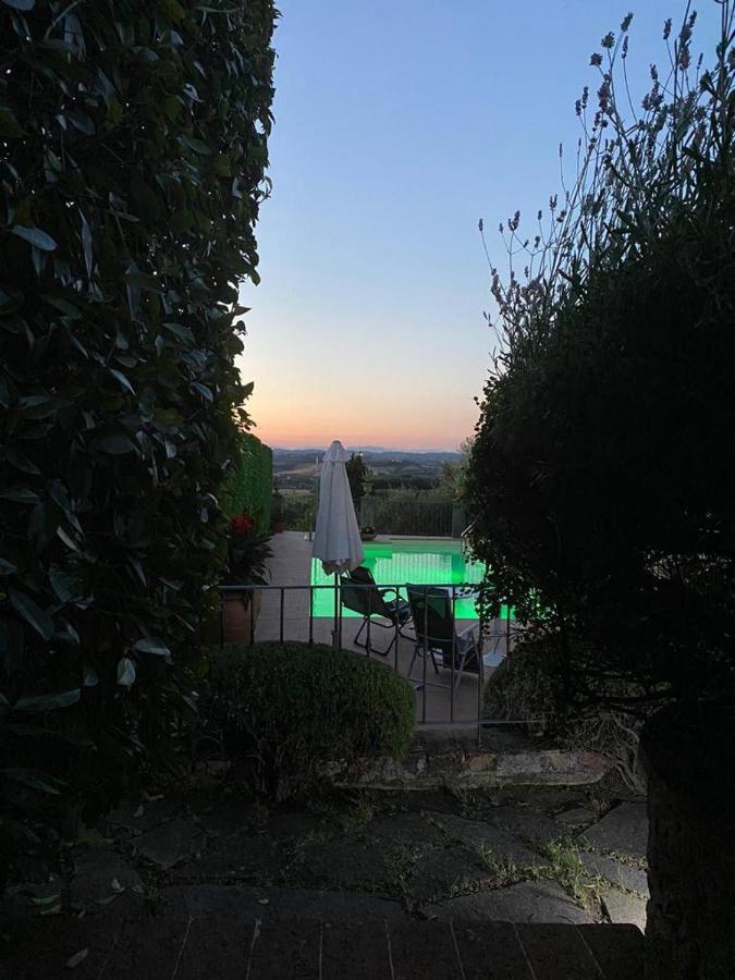 דירות גאמבאסי Borgo Dei Cadolingi מראה חיצוני תמונה